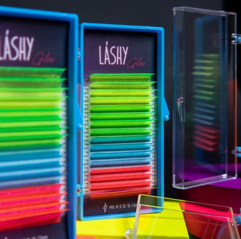 картинка Ресницы цветные LASHY Glow неоновые от магазина СтильПро