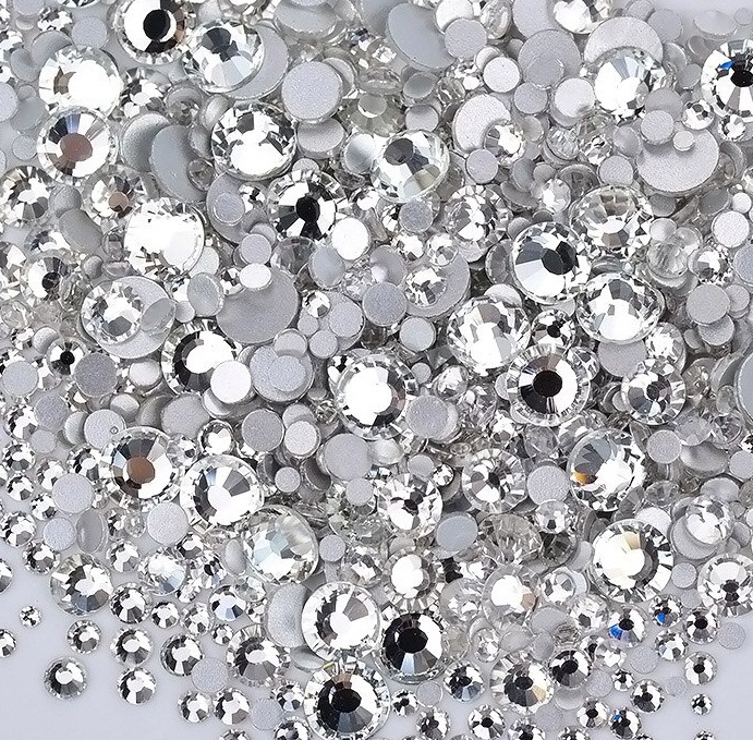 картинка Стразы Crystal микс размеров 1440 шт от магазина СтильПро